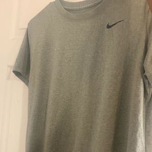 Nike tshirt